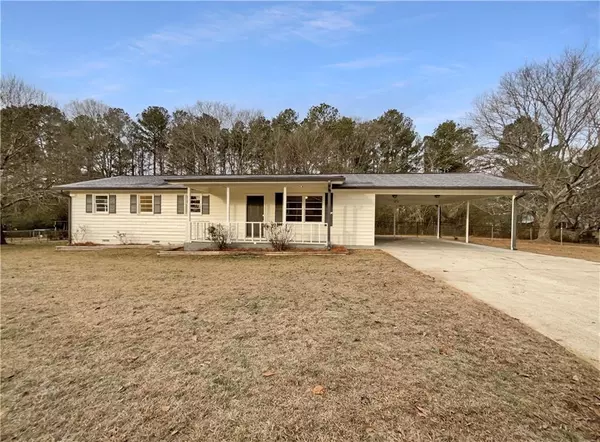 24 Valerie LN, Powder Springs, GA 30127