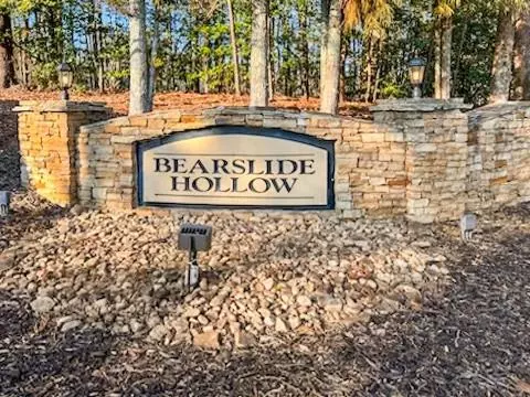 Dahlonega, GA 30533,0 Honey Tree TER