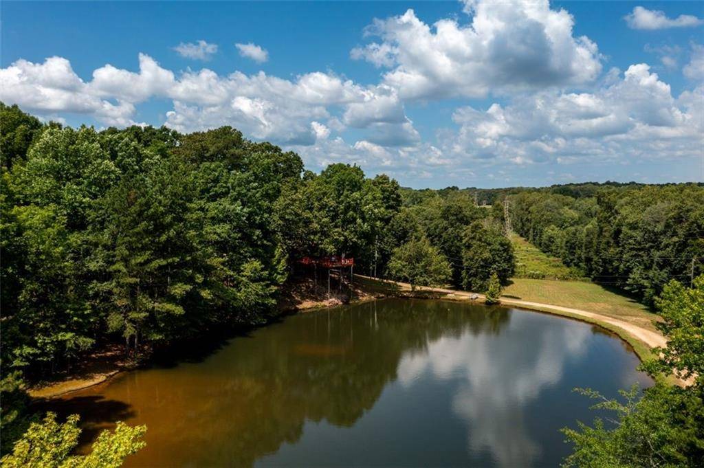 4955 H D Atha RD, Covington, GA 30014