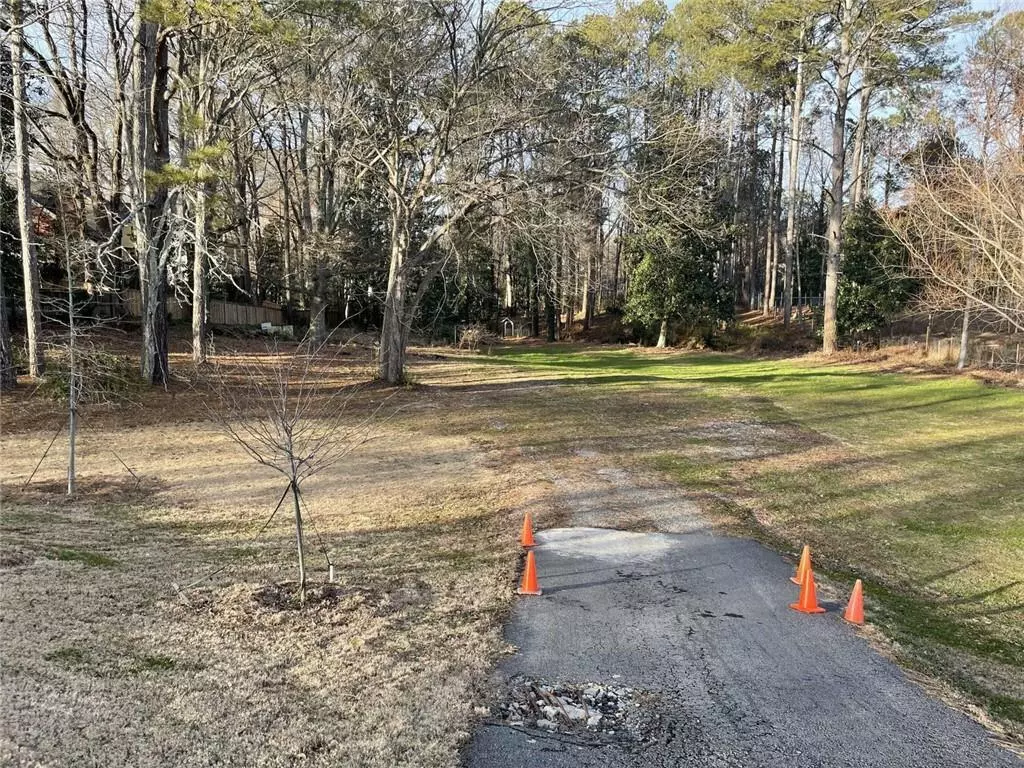 Alpharetta, GA 30009,1380 Rucker RD