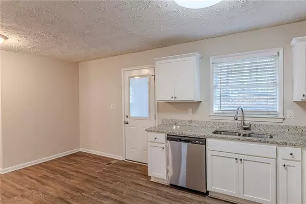Atlanta, GA 30331,404 Utoy CIR SW