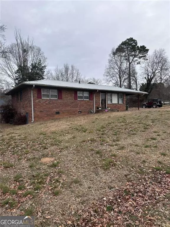 487 Andrews RD, Toccoa, GA 30577