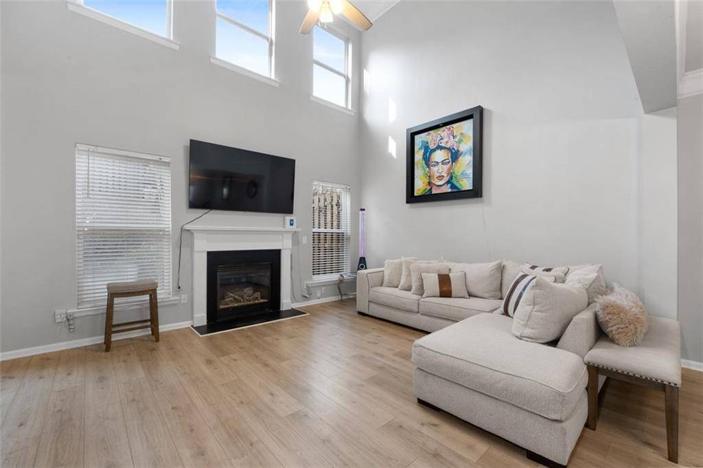704 Woodland PL, Woodstock, GA 30188