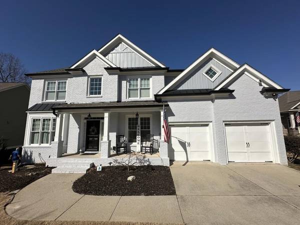 7506 Brookstone CIR, Flowery Branch, GA 30542