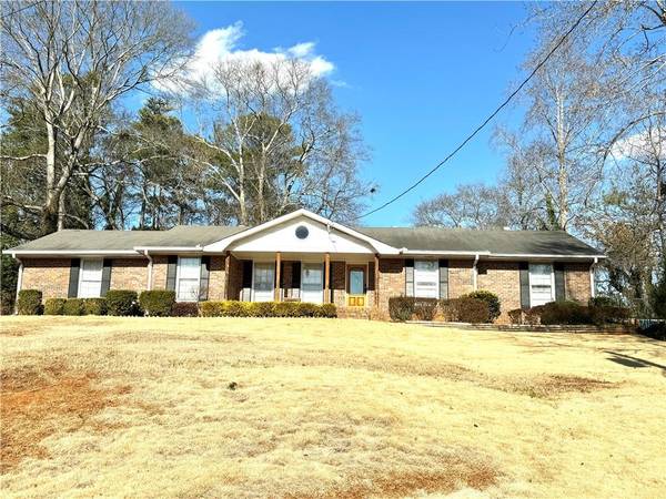 3235 Poplar DR, Lawrenceville, GA 30044