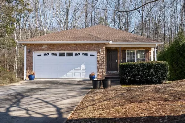 4458 English LOOP, Lithonia, GA 30038