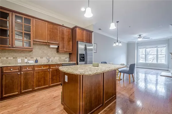Atlanta, GA 30326,3635 E Paces CIR NE #1110