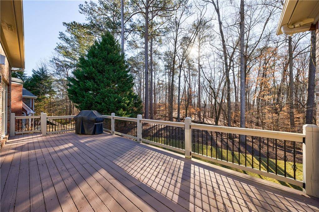 Suwanee, GA 30024,1040 River Laurel DR