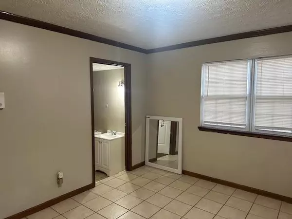 Jonesboro, GA 30236,8298 Blackfoot TRL