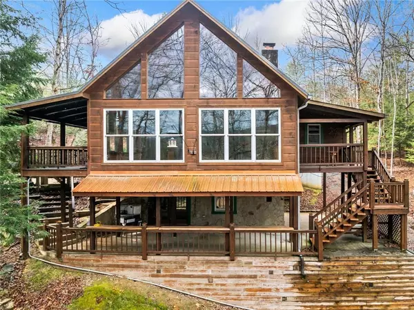 540 White Pine TRL,  Suches,  GA 30572
