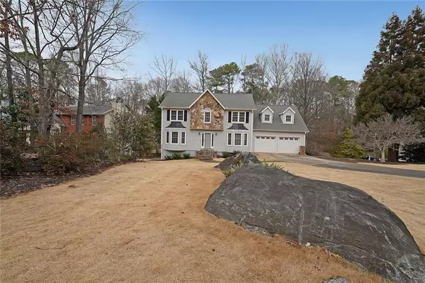 2668 Forest Glen DR NE, Marietta, GA 30066