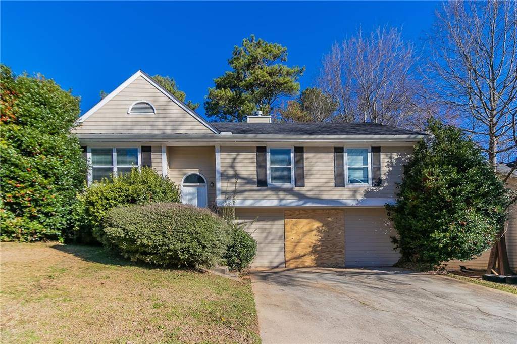 5876 Old Wellborn TRCE, Lithonia, GA 30058