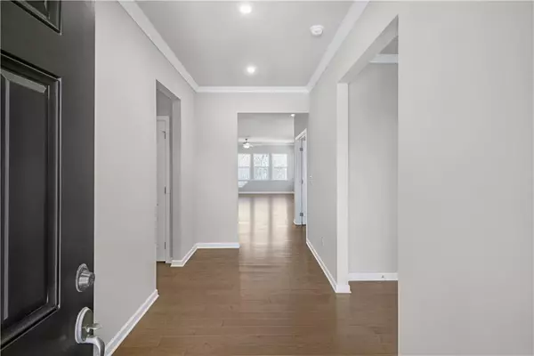 Fairburn, GA 30213,404 Village LN