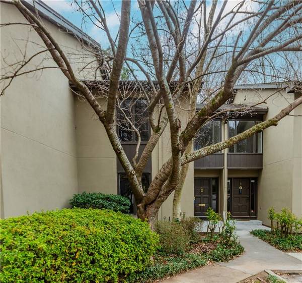 20 Ivy RDG NE, Atlanta, GA 30342