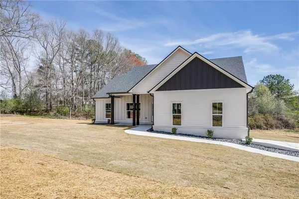 Villa Rica, GA 30180,1270 Sandhill Hulett RD