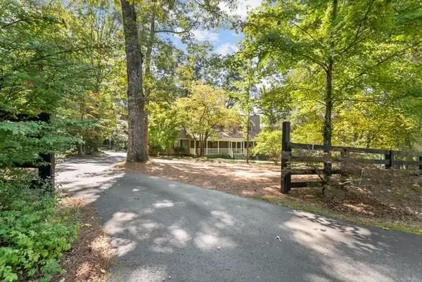 203 Doug Allison HTS, Cleveland, GA 30528
