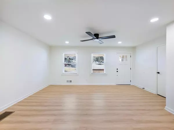 Decatur, GA 30035,2402 Tiffany CIR