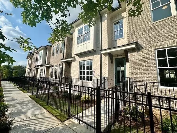 Johns Creek, GA 30022,608 Goldsmith CT #113
