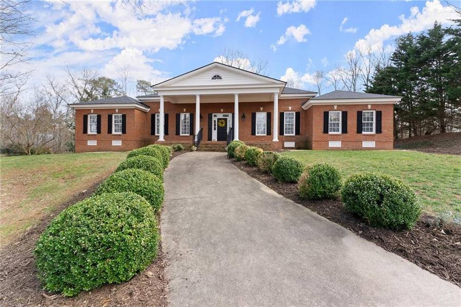 6320 Brady RD, Murrayville, GA 30564