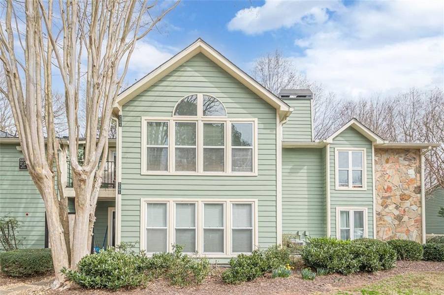 3205 Canyon Point CIR, Roswell, GA 30076