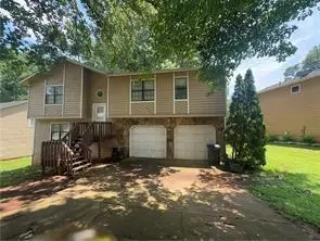 Lawrenceville, GA 30044,975 Memory LN