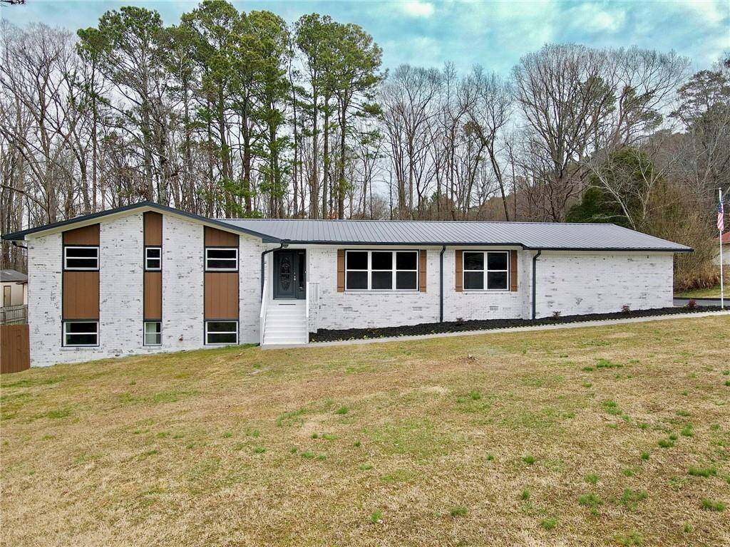 216 Three Oaks DR SE, Calhoun, GA 30701