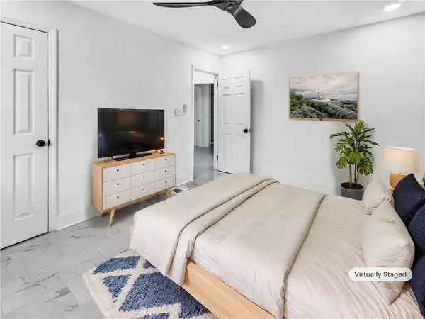 Atlanta, GA 30314,136 Victor CIR NW