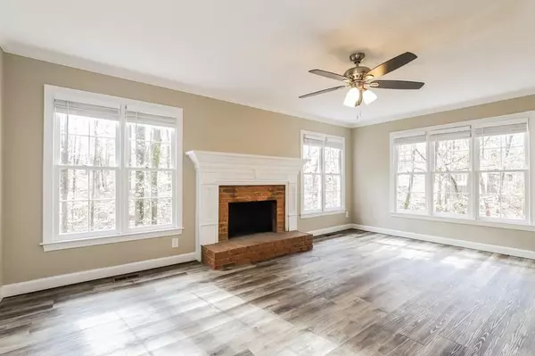 Sugar Hill, GA 30518,145 Price Hills CT