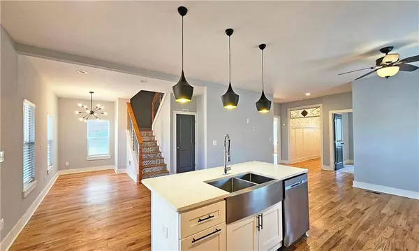 Atlanta, GA 30310,1659 Olympian WAY SW