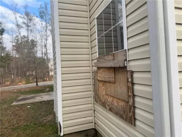 Riverdale, GA 30296,6357 Polar Fox CT