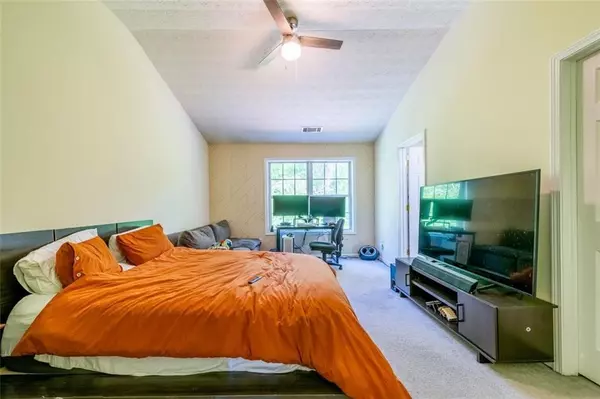 Scottdale, GA 30079,485 Lantern Wood DR