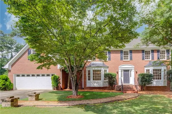 2626 Delridge DR, Lilburn, GA 30047