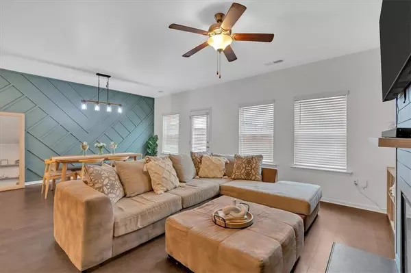 Lithonia, GA 30058,5528 Donerail ST