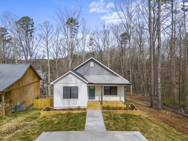 Lavonia, GA 30553,234 Lake View DR