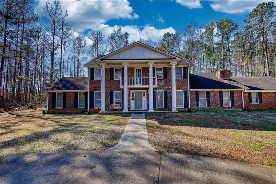 744 Hampton Locust Grove RD, Hampton, GA 30228