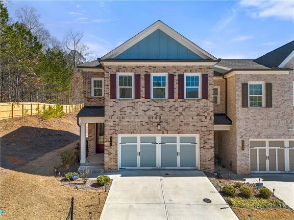 6240 Merrill View LN, Alpharetta, GA 30004