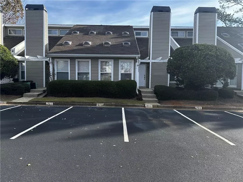1702 Cotton Patch LN, Alpharetta, GA 30004