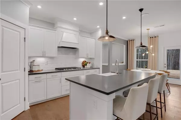 Atlanta, GA 30349,6095 Marigold WAY