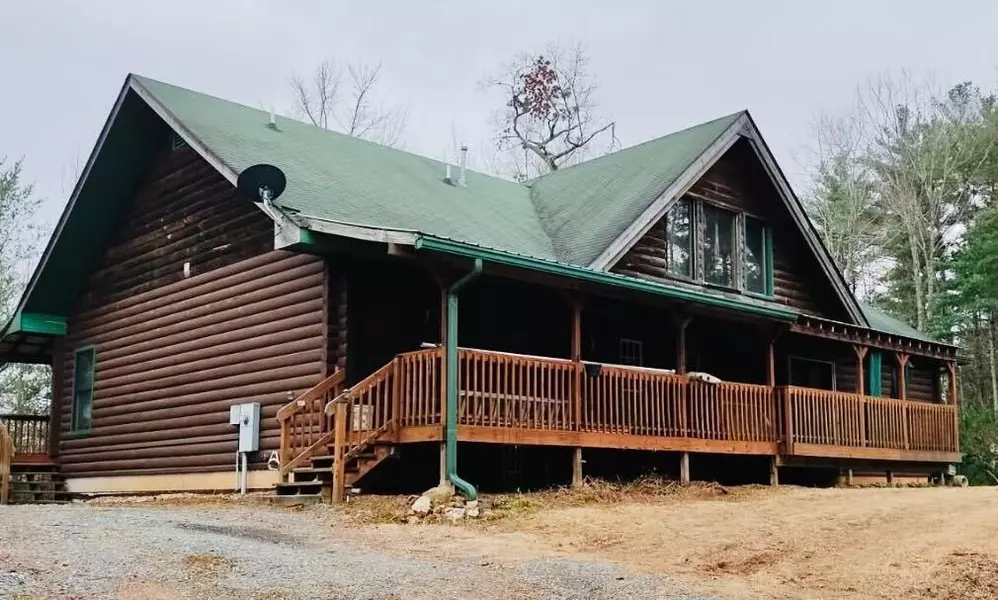 3691 Flagpole RD, Ellijay, GA 30540