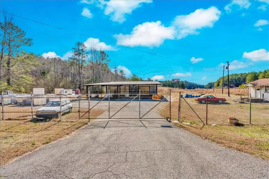 10 Doyle RD, Lindale, GA 30147
