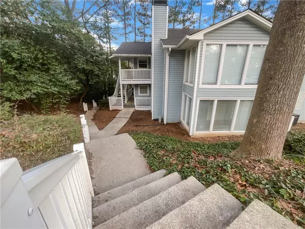 2725 Saint Augustine TRL SE, Marietta, GA 30067