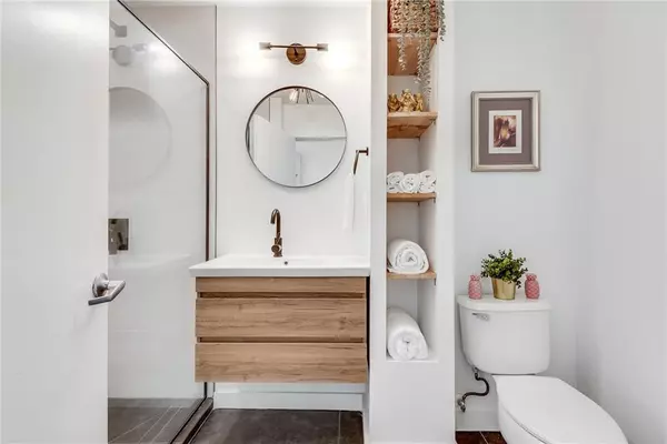 Atlanta, GA 30306,680 Greenwood AVE NE #202