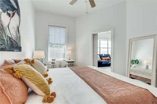 Atlanta, GA 30306,680 Greenwood AVE NE #202