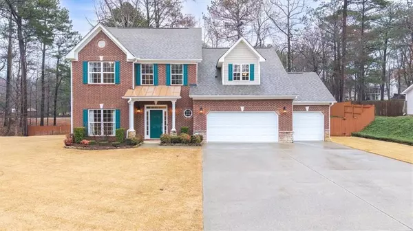 1105 Fountain Head LN, Lawrenceville, GA 30043