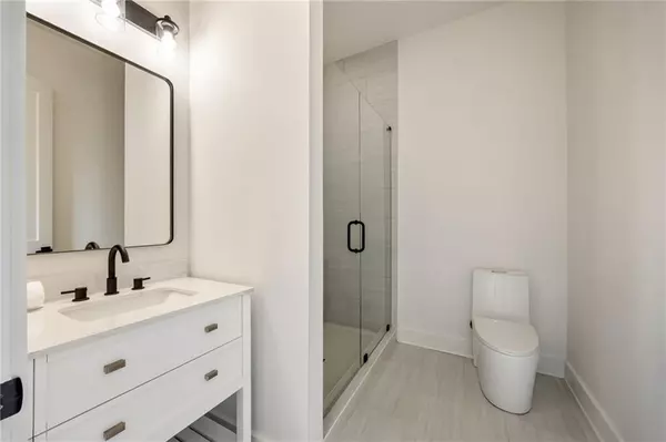 Atlanta, GA 30328,198 Johnson Ferry RD NW