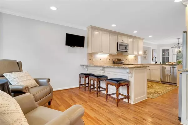 11640 Highland Colony DR Roswell, GA 30075