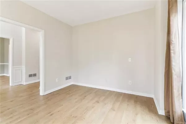 2650 Westbury CT Suwanee, GA 30024