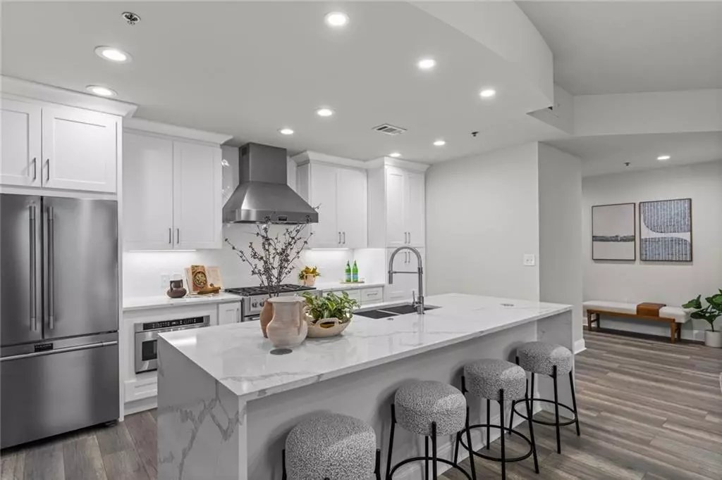 Atlanta, GA 30363,270 17th ST NW #3905