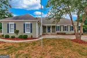 72 Grayson New Hope RD, Grayson, GA 30017