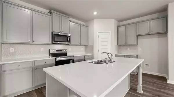 Monroe, GA 30655,912 Stow LN